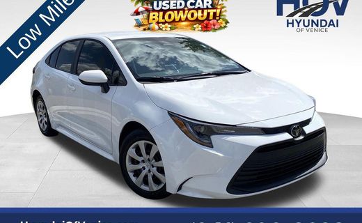 2026 Toyota Corolla LE