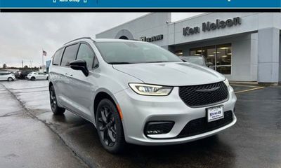 2026 Chrysler Pacifica Limited