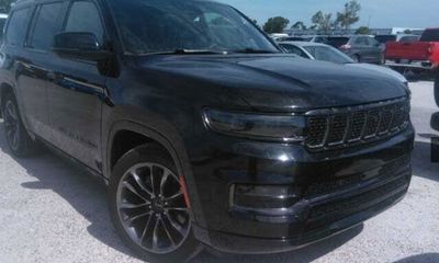2024 Jeep Grand Wagoneer Series II