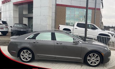 2014 Lincoln MKZ Base