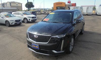 2022 Cadillac XT6 Premium Luxury