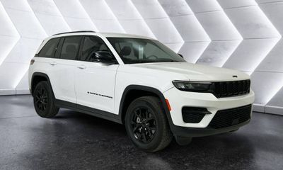 2024 Jeep Grand Cherokee Laredo
