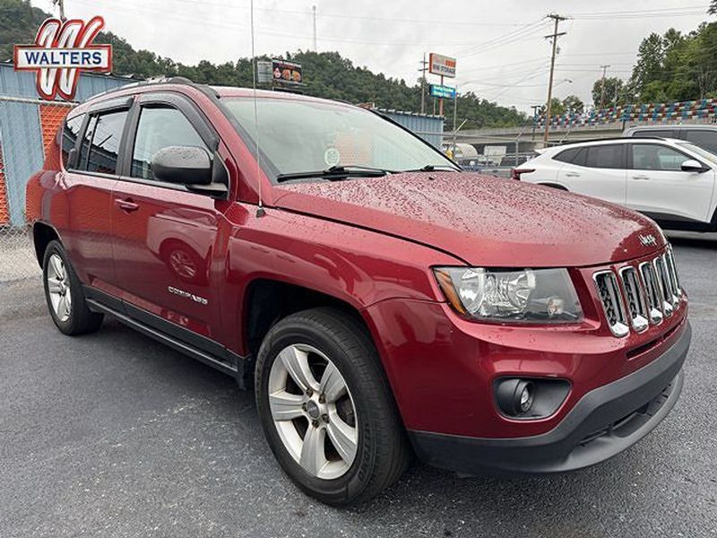 2017 Jeep Compass — a typically priced live listing