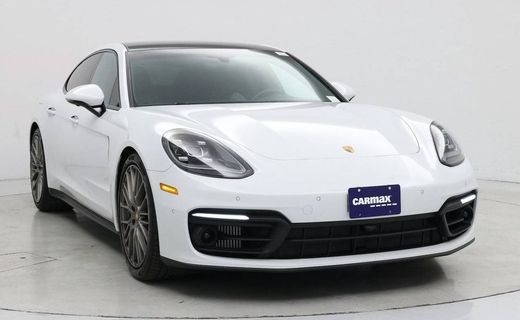 2023 Porsche Panamera