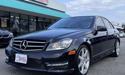 2014 Mercedes-Benz C-Class C300