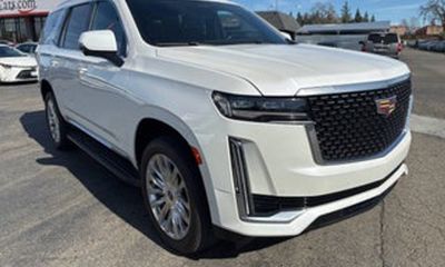 2023 Cadillac Escalade Premium Luxury