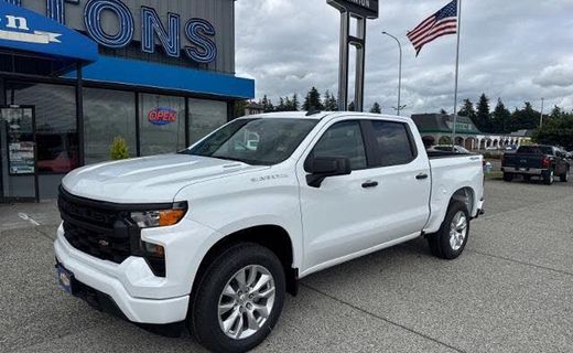2026 Chevrolet Silverado Custom