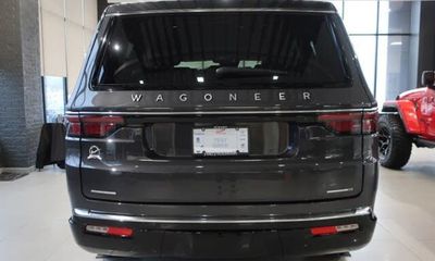 2022 Jeep Wagoneer Series II