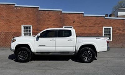 2020 Toyota Tacoma SR5