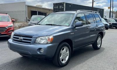 2005 Toyota Highlander STD