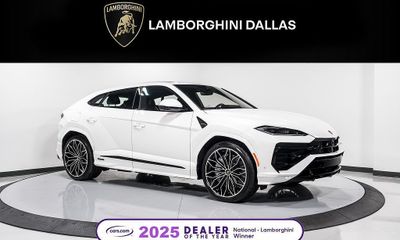 2025 Lamborghini Urus SE