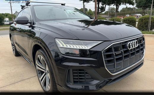 2019 Audi Q8 Prestige