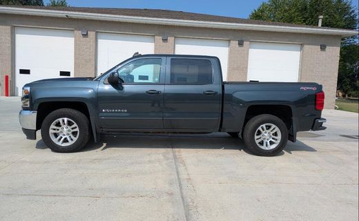 2017 Chevrolet Silverado LT