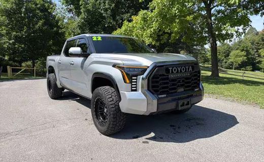 2022 Toyota Tundra Platinum