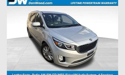 2016 Kia Sedona EX Middle Level