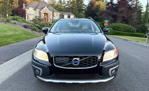 2016 Volvo XC70 SV35 Platinum