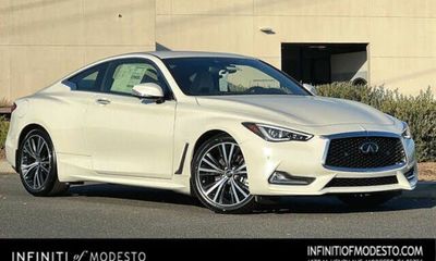 2022 Infiniti Q60 Luxe