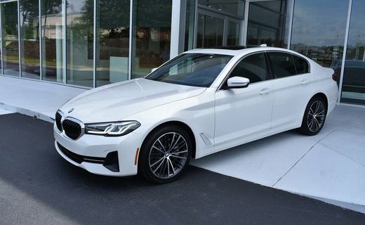2023 BMW 540I