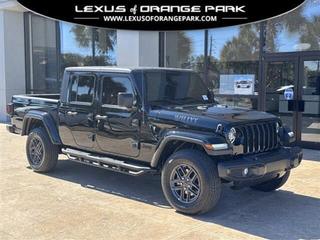 2022 Jeep Gladiator Sport