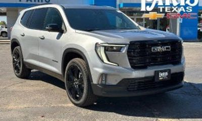 2026 GMC Acadia AT4