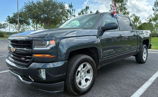 2018 Chevrolet Silverado LT