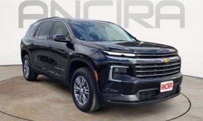 2023 Chevrolet Traverse LT