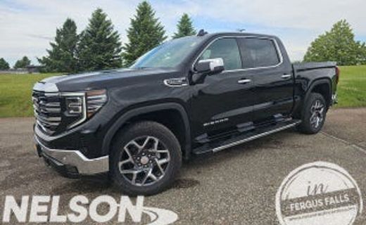 2026 GMC Sierra SLT