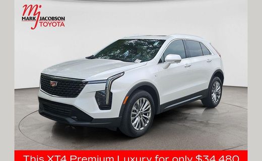 2025 Cadillac XT4 Premium Luxury