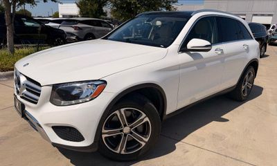 2016 Mercedes-Benz GLC-Class GLC300