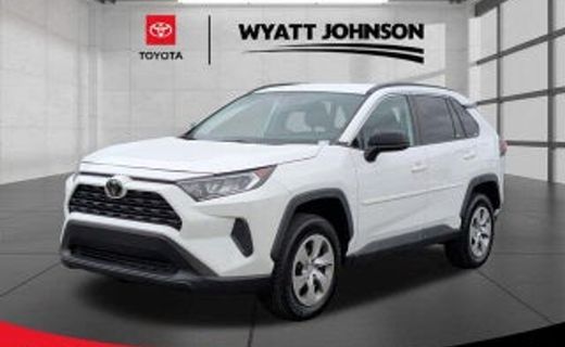 2020 Toyota RAV4 LE