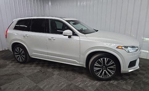 2021 Volvo XC90 Momentum