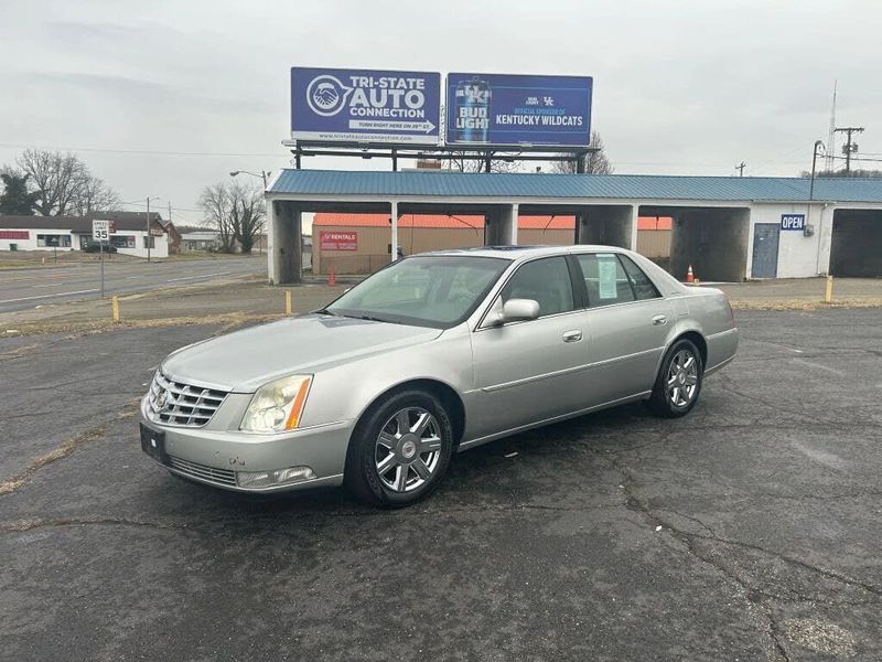 Representative 2007 Cadillac DTS photo