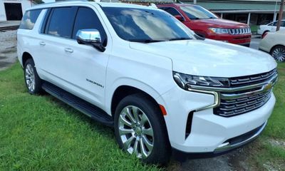 2021 Chevrolet Suburban Premier