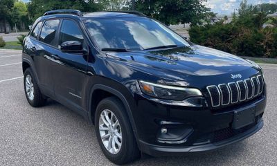 2022 Jeep Cherokee Latitude LUX