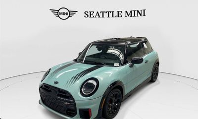 2025 Mini Hardtop