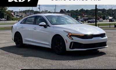 2026 Kia K5 LXS