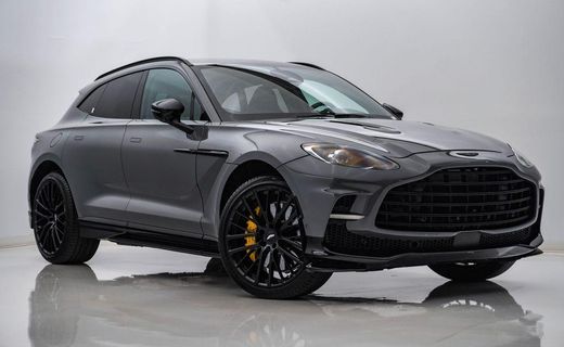 2025 Aston Martin DBX DBX707