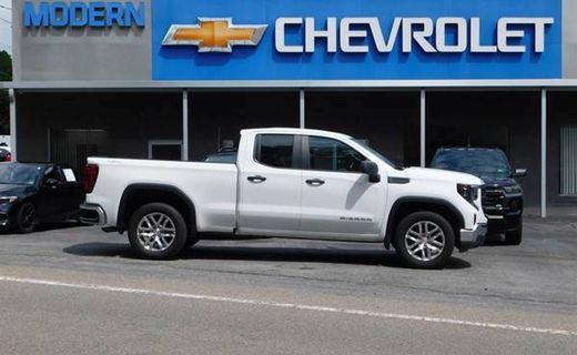 2023 GMC Sierra