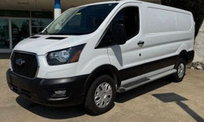 2025 Ford Transit LOW Roof