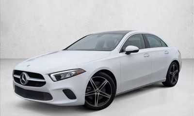 2022 Mercedes-Benz A-Class A220