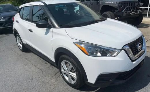 2020 Nissan Kicks S