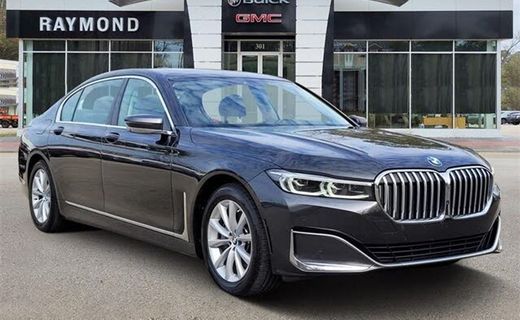 2020 BMW 740I