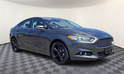 2016 Ford Fusion SE