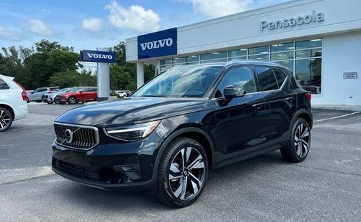 2023 Volvo XC40 Ultimate Bright