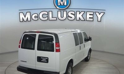 2022 Chevrolet Express Cargo