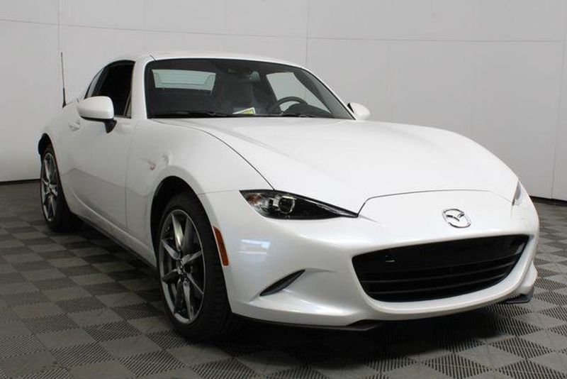 2023 Mazda MX-5 — a typically priced live listing