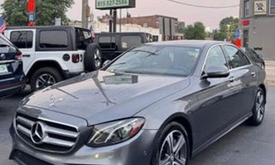 2017 Mercedes-Benz E-Class E300 4M