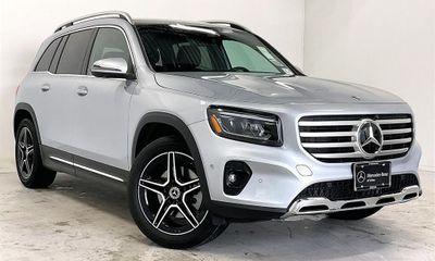 2026 Mercedes-Benz GLB-Class GLB250 4MATIC