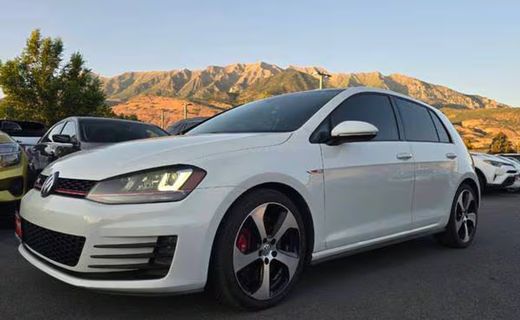 2017 Volkswagen Golf GTI