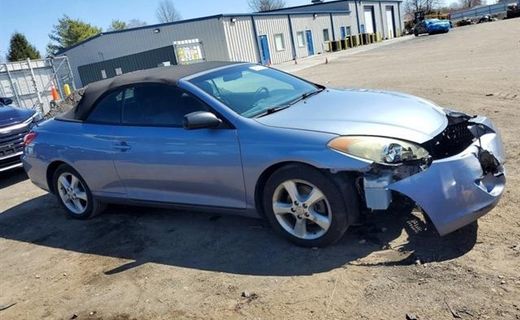 2006 Toyota Camry Solara SE